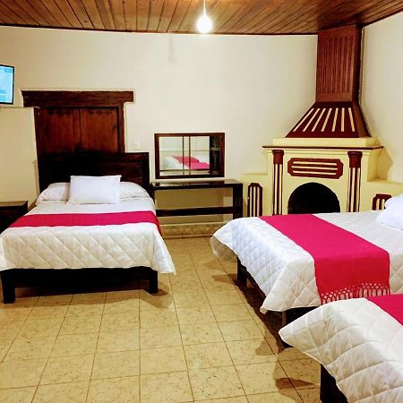 Hotel Casa D'Lina Centro San Cristóbal de Las Casas Екстериор снимка